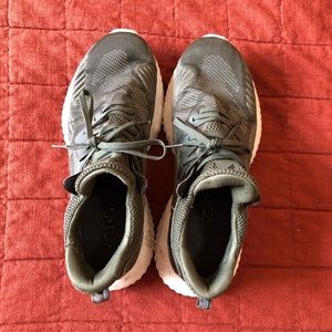 Adidas alpha bounce sneakers